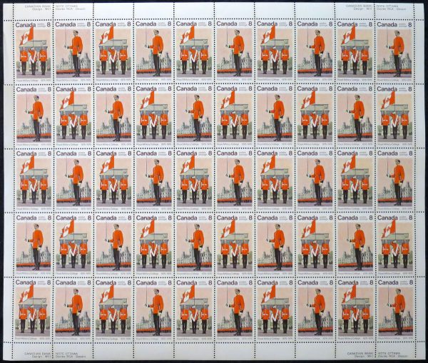 Canada Stamp SHEET#693a - Royal Military College Centenary (1976) 50 x 8¢ Se-tenant pair (692, 693)