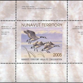 NUW7* -- Nunavut Wildlife Conservation 2005 Canada Geese by Ron Jenkins. Single mini sheet with matching folder